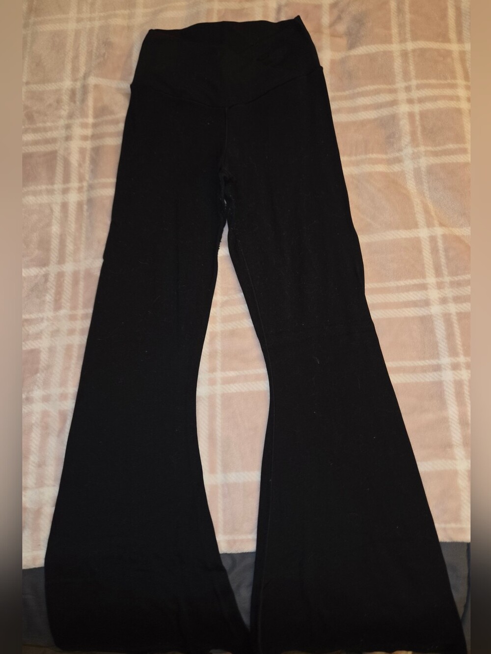OFFLINE by Aerie "Real Me" High-Rise Crossover Flare Leggings - Medium